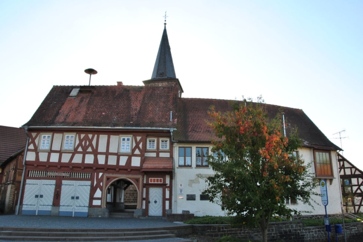 Bild: Rathaus in Nieder-Ohmen